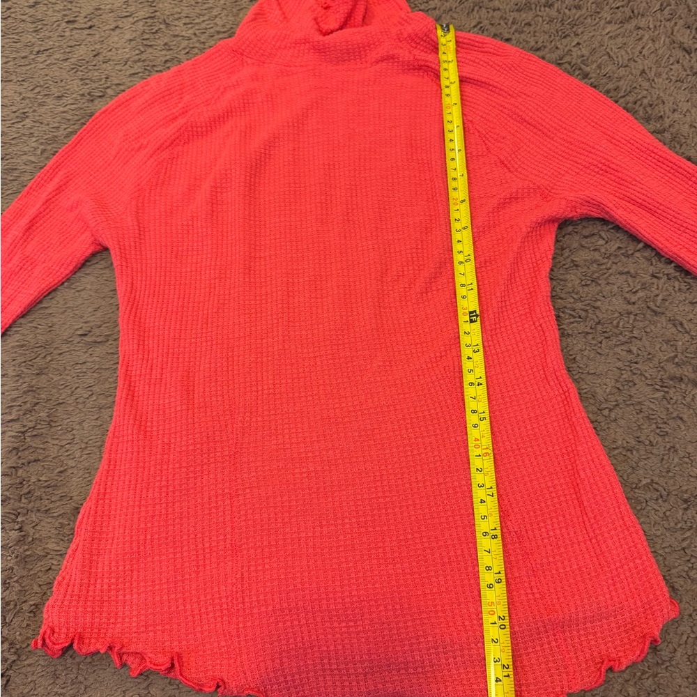 2 FOR $25Intimately Free People Make It Easy Waffle Thermal Top Red Turtleneck M - Picture 5 of 6